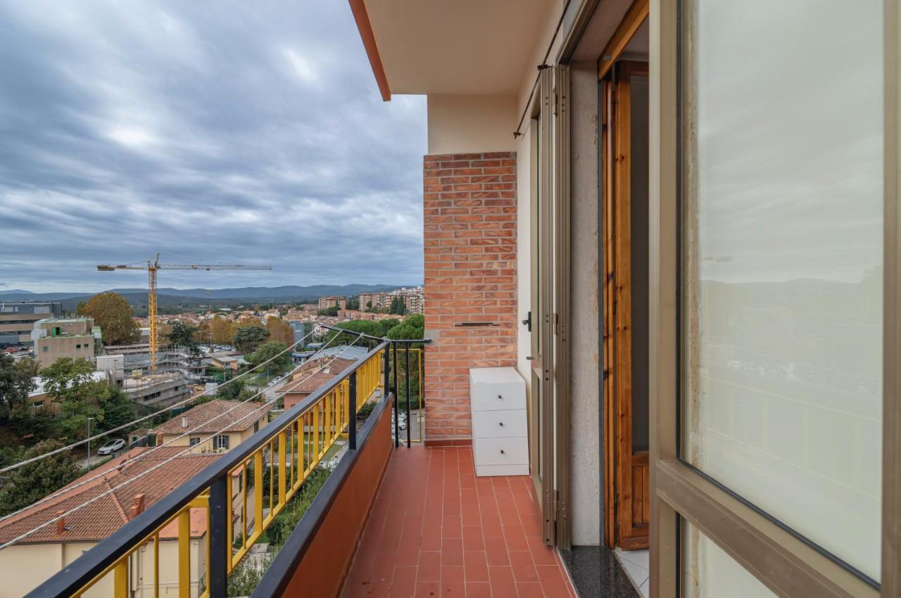 Comfy Flat Steps Away From Siena Station! Lejlighed Eksteriør billede