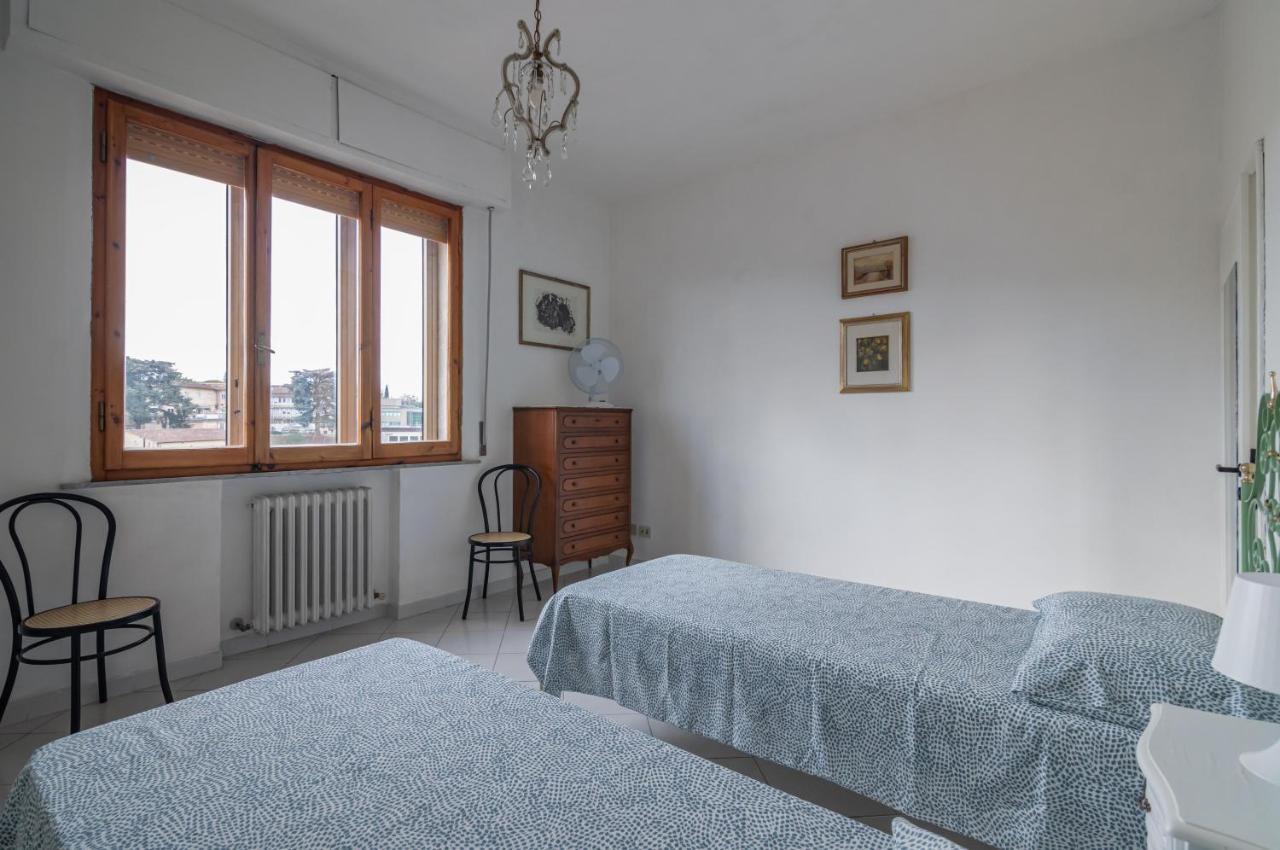 Comfy Flat Steps Away From Siena Station! Lejlighed Eksteriør billede
